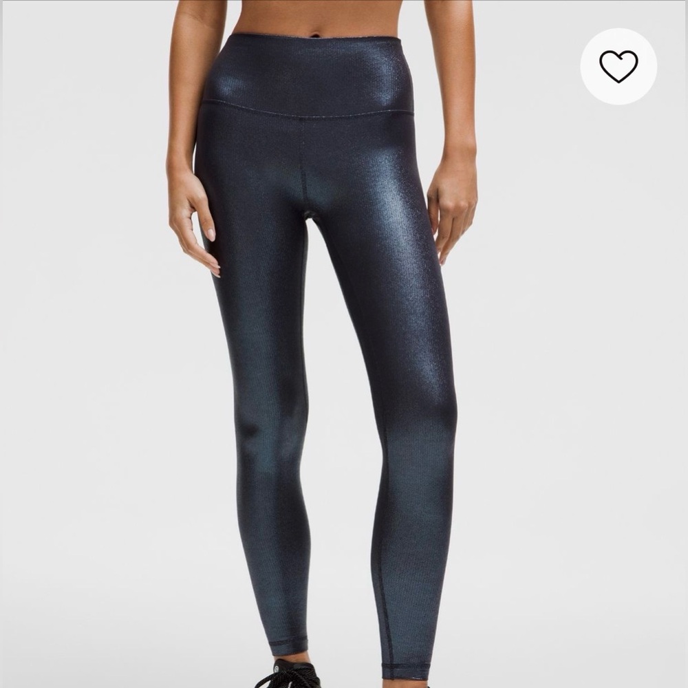 lululemon Align™ High-Rise Ribbed
Pant 28" Shine Size 6 Luxe Shine Foil Navy